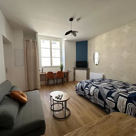 Appartement Studio Bleu *